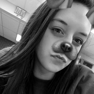 Meet your Posher, Jeanine